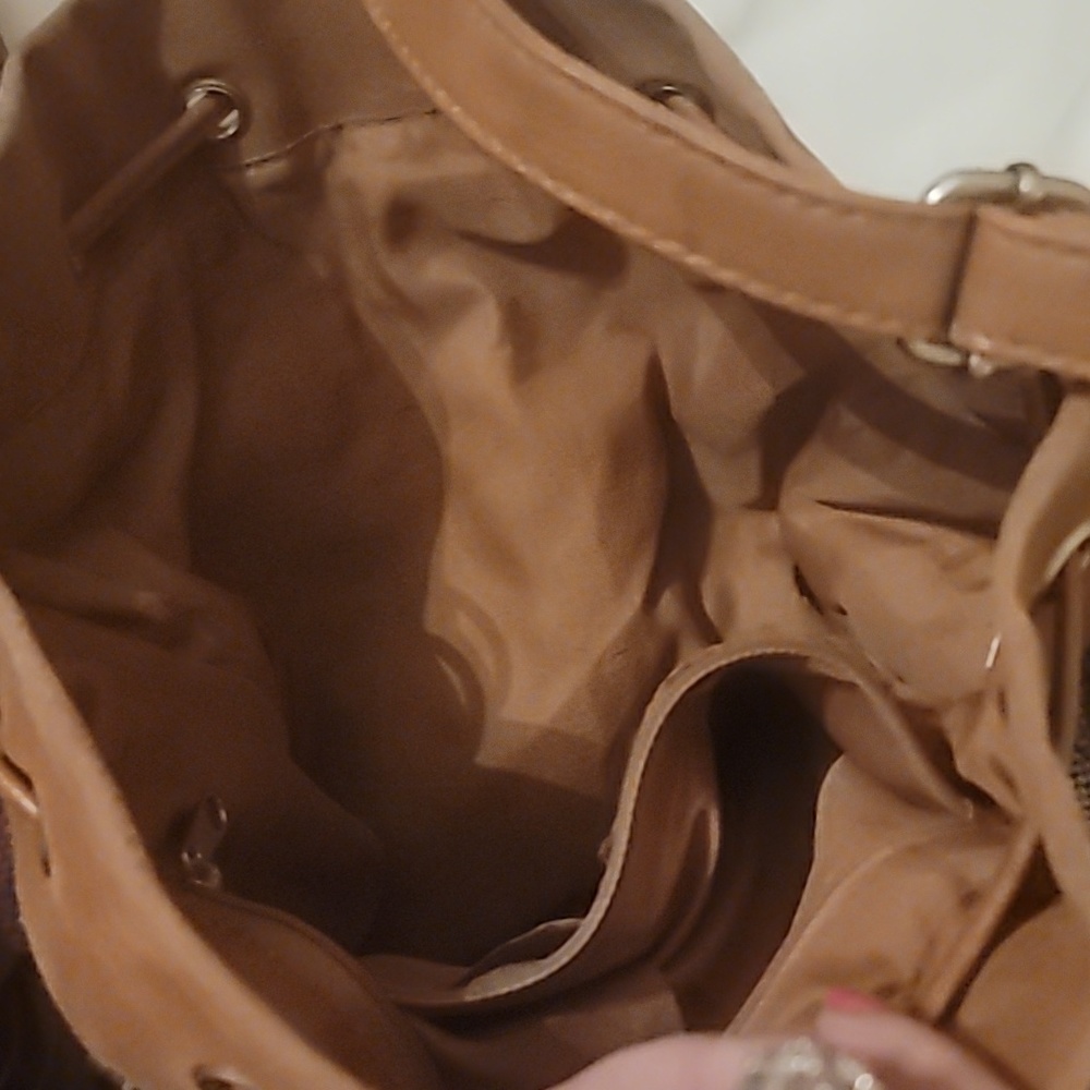 Tribal hippie, purse with cute fringe! 😍(check out the video! - Picture 7 of 13